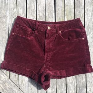 Corduroy Highwaisted Shorts